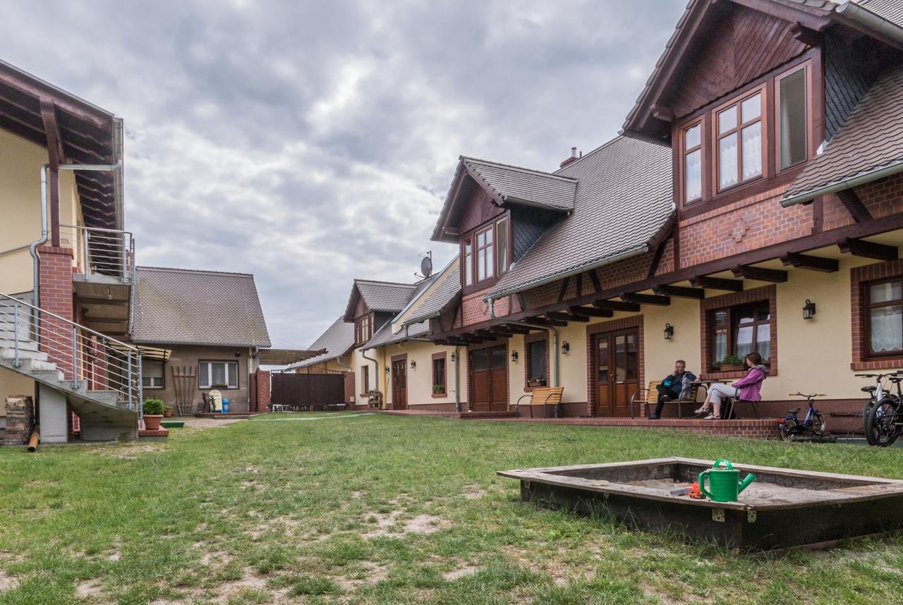 Gasthof Zum Slawen เฟทเชา ภายนอก รูปภาพ